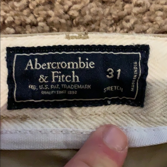 Abercrombie & Fitch stretch shorts - Picture 2 of 4